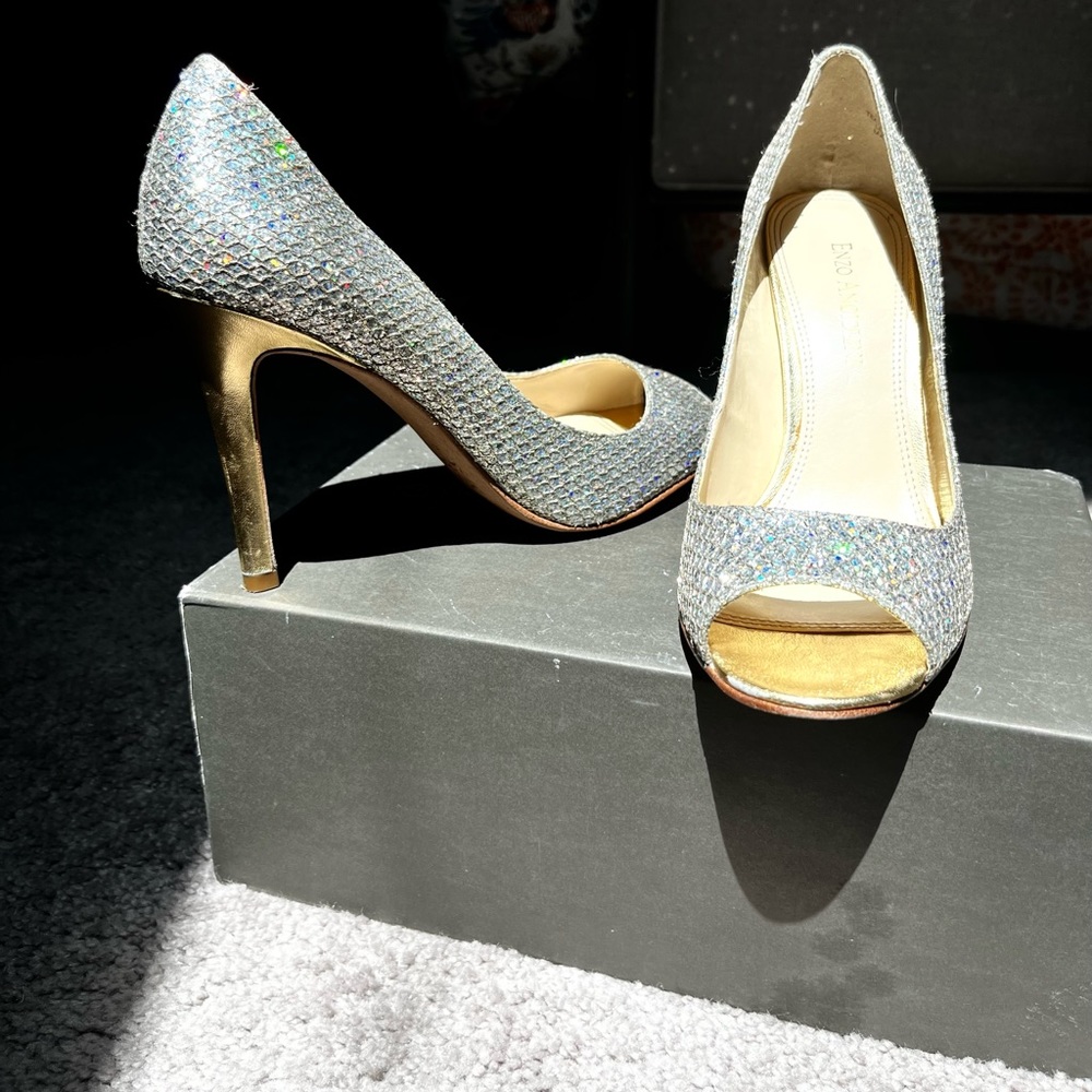 Enzo Angiolini Gold/Silver Heel
